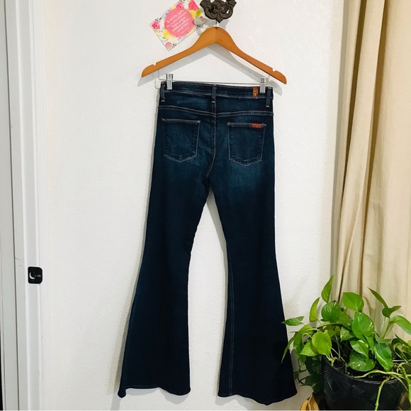 7 for all mankind The Lexi Petite Bellbottom Jeans Sz 26 - Picture 5 of 13